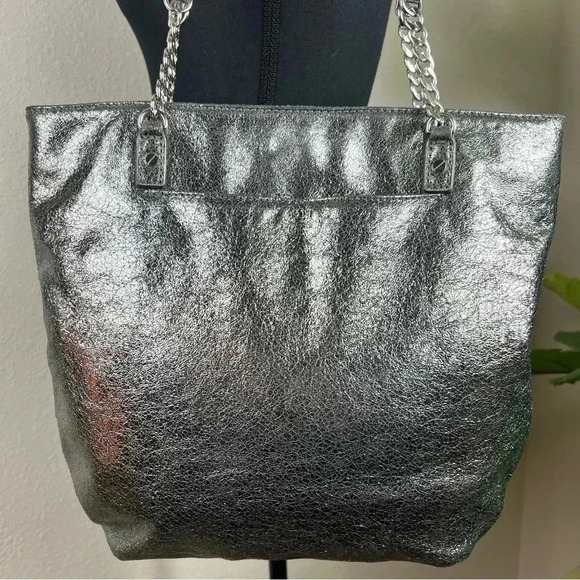 Michael Michael Kors Women’s Jet Set Metallic Silver Tote Purse Bag - Picture 6 of 16